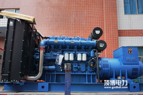 250千瓦柴油發電機組電壓不穩定或過低原因是什么?
