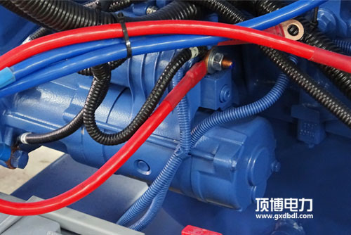 帕金斯發電機組機油里有水？高手的3種方法處理！