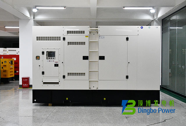 康明斯328kW靜音發電機組1